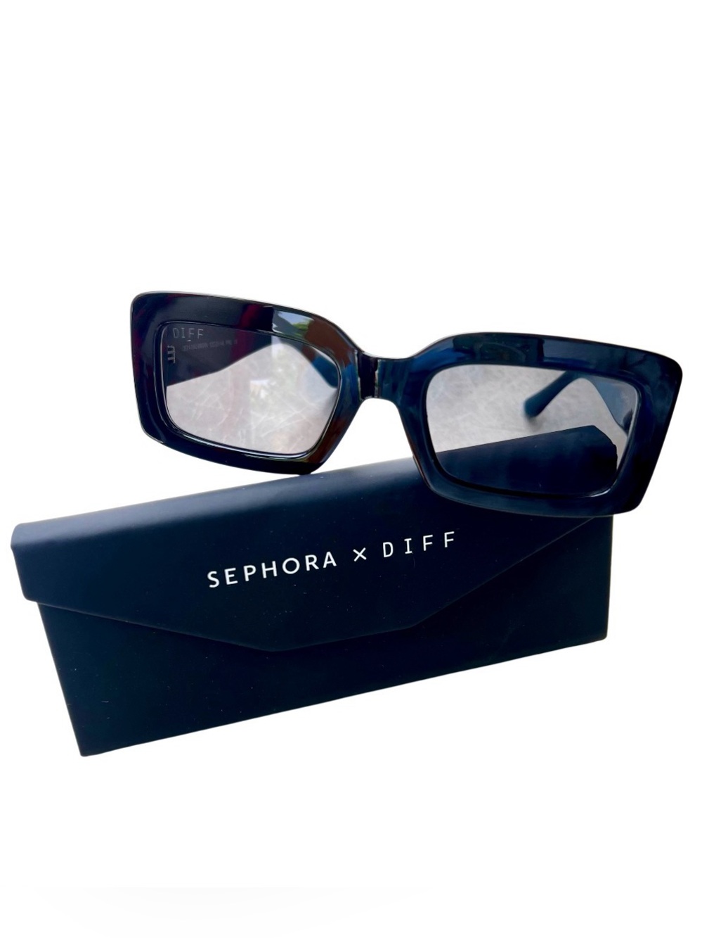 DIFF Eyewear x Sephora Exclusive Collab Indy Sunglasses Black - BNIB